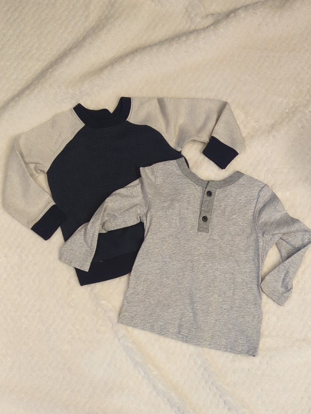 Old Navy Boys Sweatshirt & Henley Set